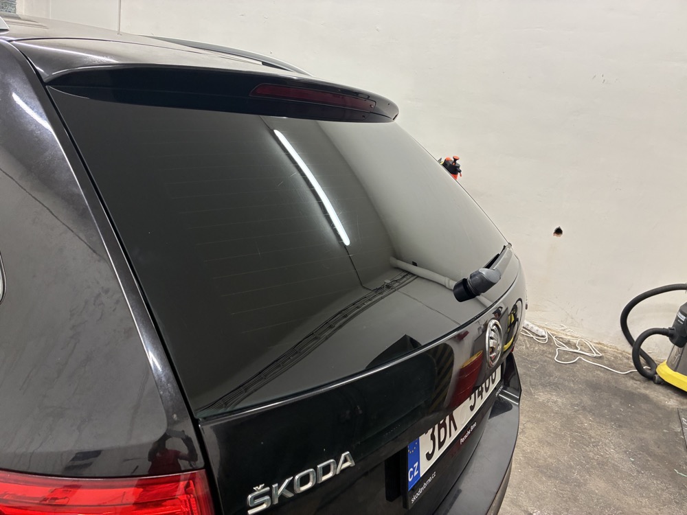 Autofólie na voze Škoda Octavia – Magen Glass Brno